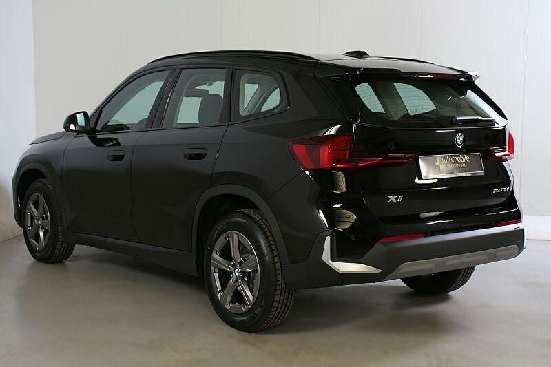 Gebraucht BMW X1 150 PS (110 kW) 2024 Schwarz SUV