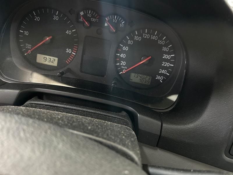 Gebraucht VW Golf IV 115 PS (84 kW) 2001 Silber Kombi