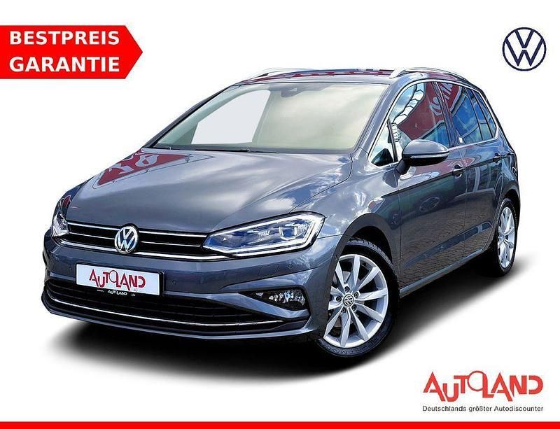 Grau Gebraucht 2020 VW Golf Sportsvan Highline Van / Kleinbus | 21.990 € (Teuer) - Bild 1/4