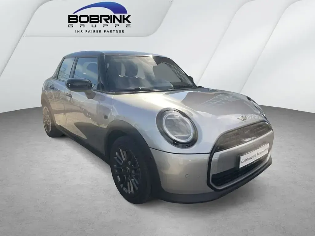 Occasion Mini Cooper Classic 156 ch (114 kW) 2024 Argent Citadine