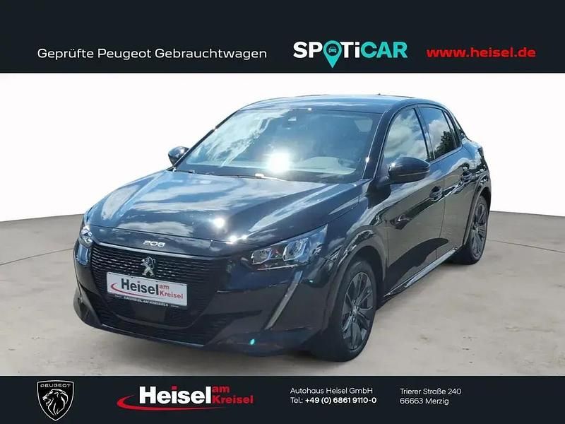 Schwarz Gebraucht 2021 Peugeot e-208 Allure Kleinwagen | 16.800 € (Fairer Preis) - Bild 1/4