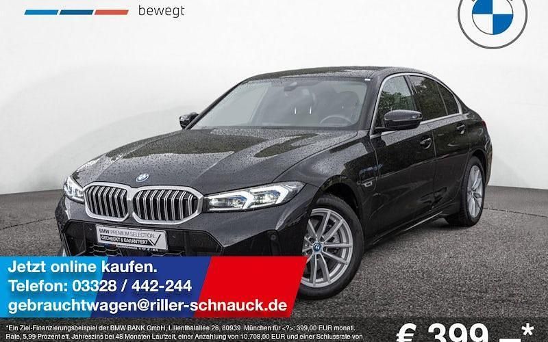 Schwarz Gebraucht 2023 BMW 330e Limousine | 40.950 € (Fairer Preis) - Bild 1/2