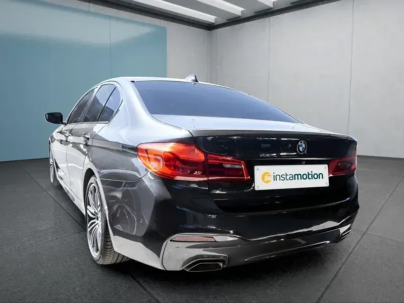 Gebraucht BMW 520 190 PS (139 kW) 2019 Grau Limousine