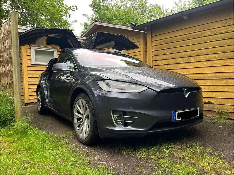 Gebraucht 2017 Tesla Model X SUV | 34.000 € (Fairer Preis) - Bild 1/1