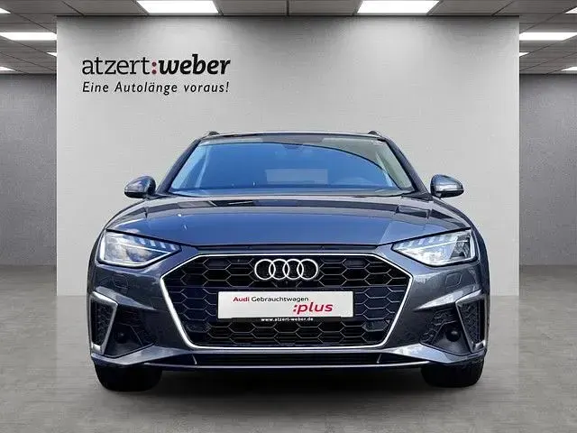 Gebraucht Audi A4 S-Line 204 PS (150 kW) 2023 Daytonagrau perleffekt Kombi