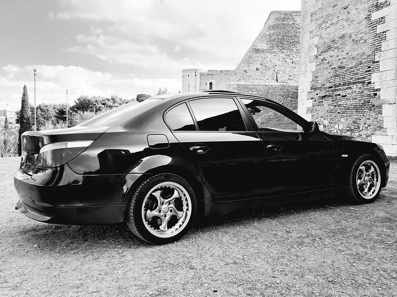 Gebraucht BMW 525 Performance 192 PS (141 kW) 2004 Schwarz Limousine