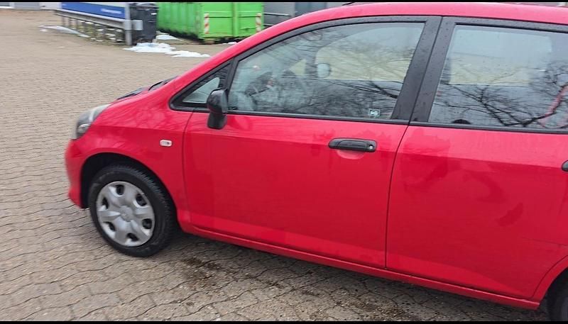 Gebraucht Honda Jazz 77 PS (56 kW) 2005 Rot Kleinwagen
