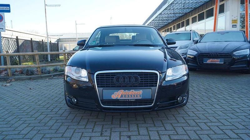 Gebraucht Audi A4 Cabriolet 163 PS (119 kW) 2007 Phantomschwarz perleffekt Cabrio