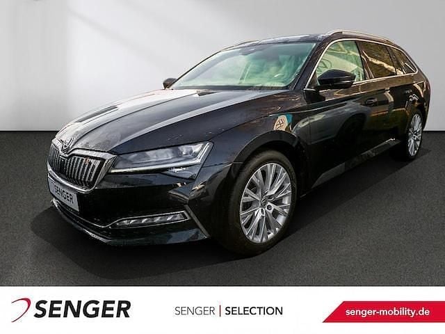 Gebraucht Skoda Superb 218 PS (160 kW) 2021 Schwarz Kombi
