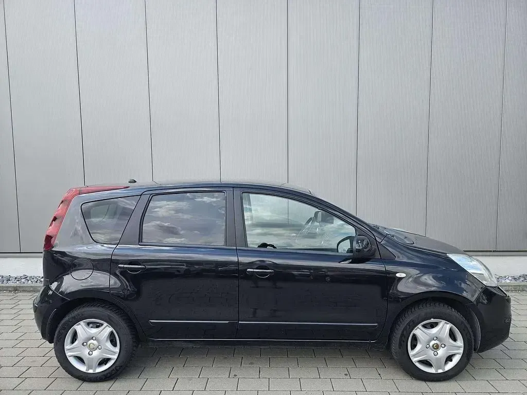 Gebraucht Nissan Note Acenta 88 PS (64 kW) 2010 Schwarz Kleinwagen