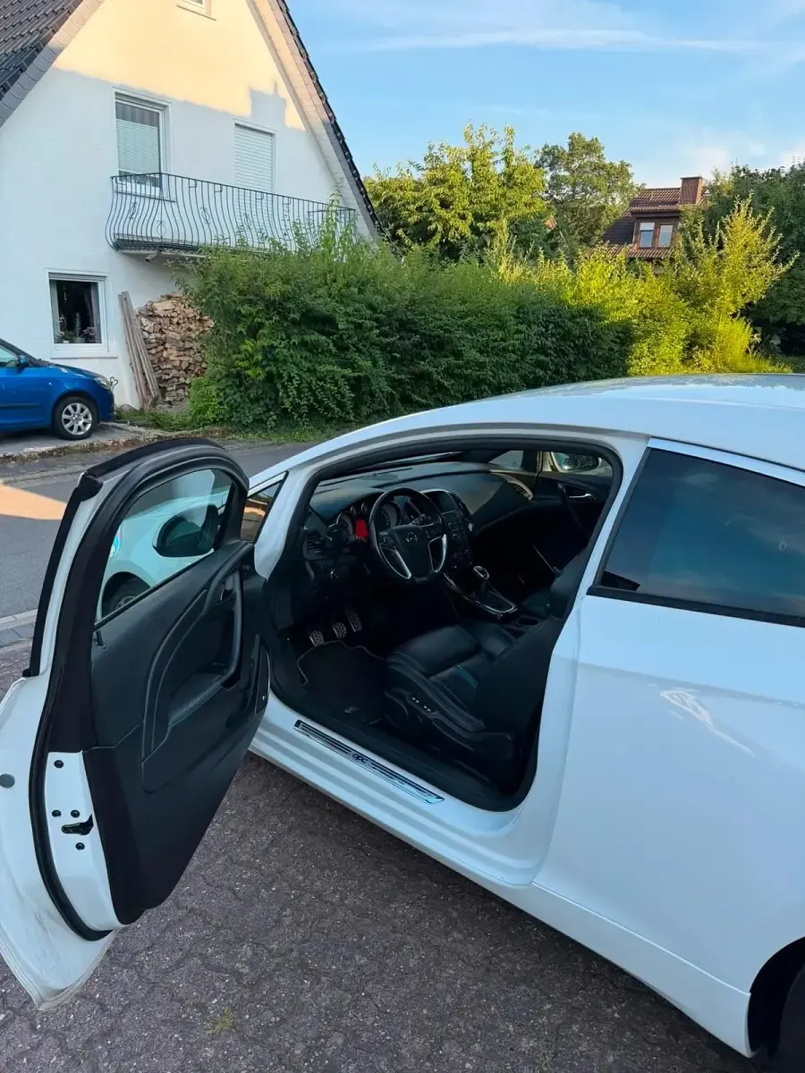 Gebraucht Opel Astra OPC 280 PS (205 kW) 2017 Weiß