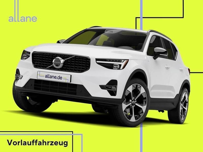 Weiß Neu 2025 Volvo XC40 Plus SUV | 54.506 € (Teuer) - Bild 1/4