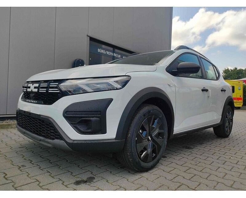 Weiß Neu 2025 Dacia Sandero Stepway Kleinwagen | 16.990 € (Fairer Preis) - Bild 1/4