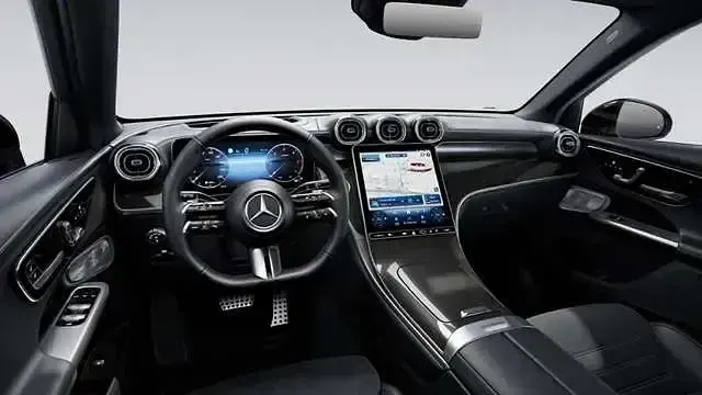 Gebraucht Mercedes GLC300 AMG 269 PS (197 kW) 2025 Schwarz SUV