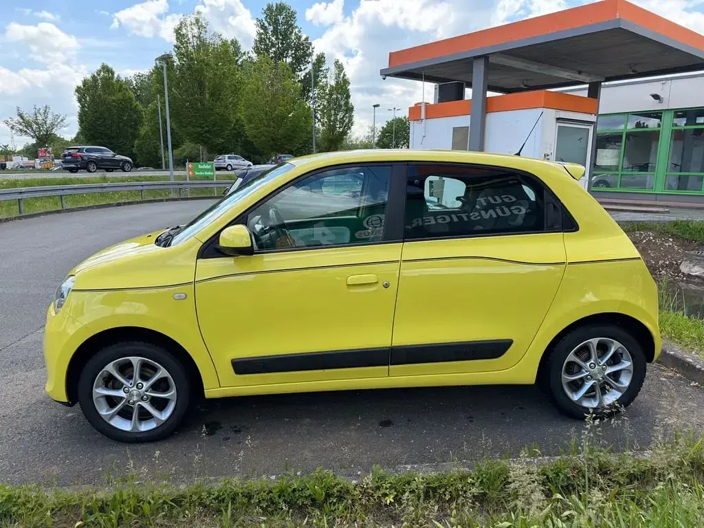 Gebraucht Renault Twingo SE 71 PS (52 kW) 2015 Gelb Kleinwagen