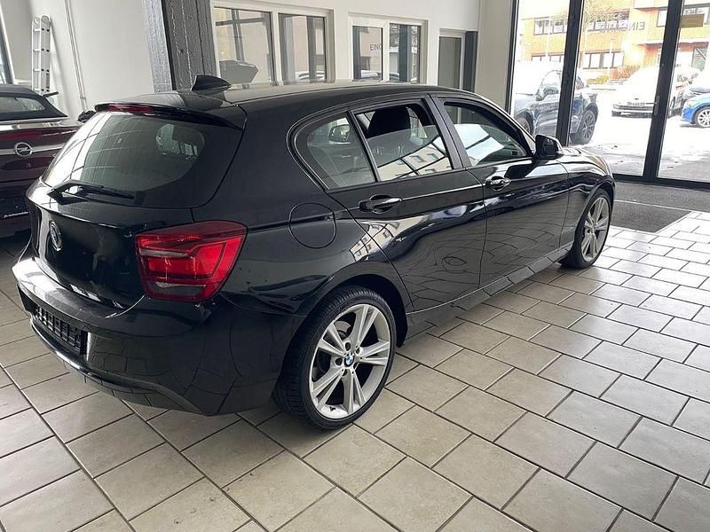 Gebraucht BMW 116 Advantage 136 PS (100 kW) 2014 Schwarz Kleinwagen
