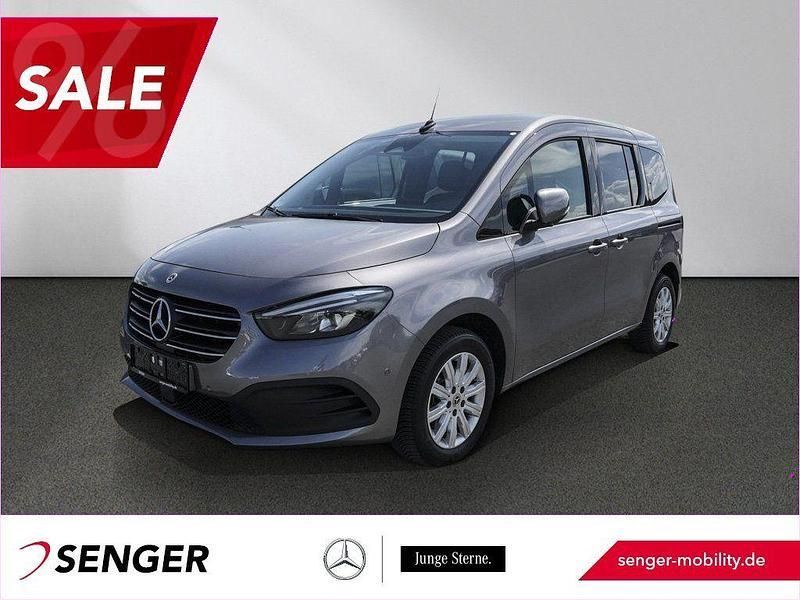 Andere Gebraucht 2023 Mercedes 180 Progressive Limousine | 26.950 € (Guter Preis) - Bild 1/2