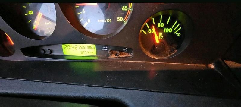 Gebraucht Iveco Daily 130 PS (95 kW) 2005 Weiß Limousine