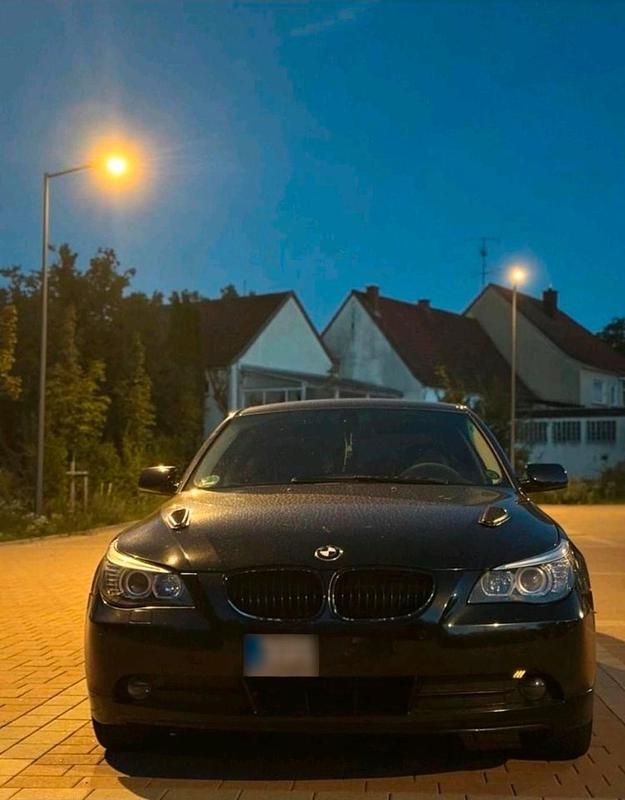 Usata BMW 520 Sport Line 170 CV (125 kW) 2004 Nero Berlina