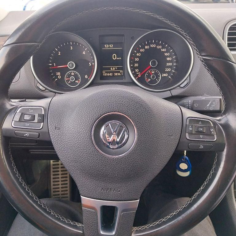 Gebraucht VW Golf VII Style 105 PS (77 kW) 2012 Schwarz Limousine