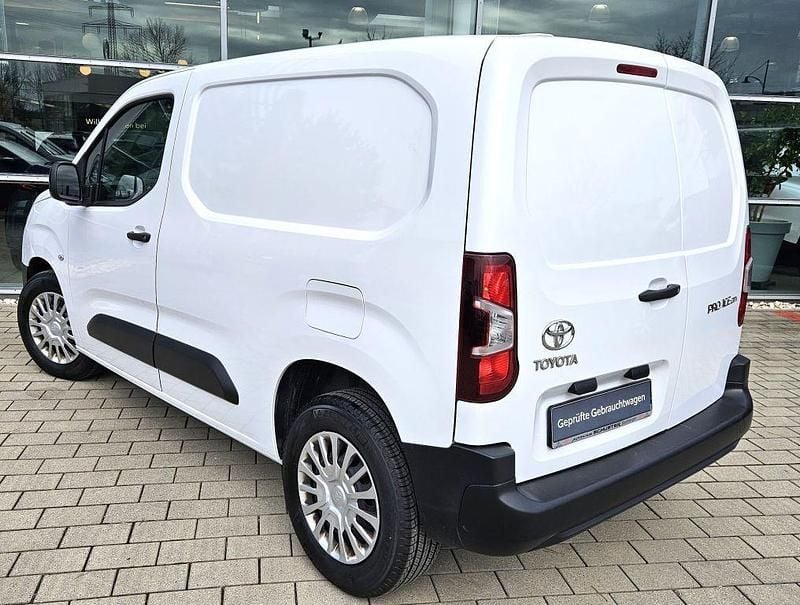 Gebraucht Toyota Proace City City 110 PS (80 kW) 2023 Weiß Van / Kleinbus