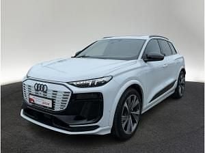 Gebraucht Audi SQ6 e-tron 359 kW (489 PS) 2025 Weiß (2y gletscherweiß metallic) SUV