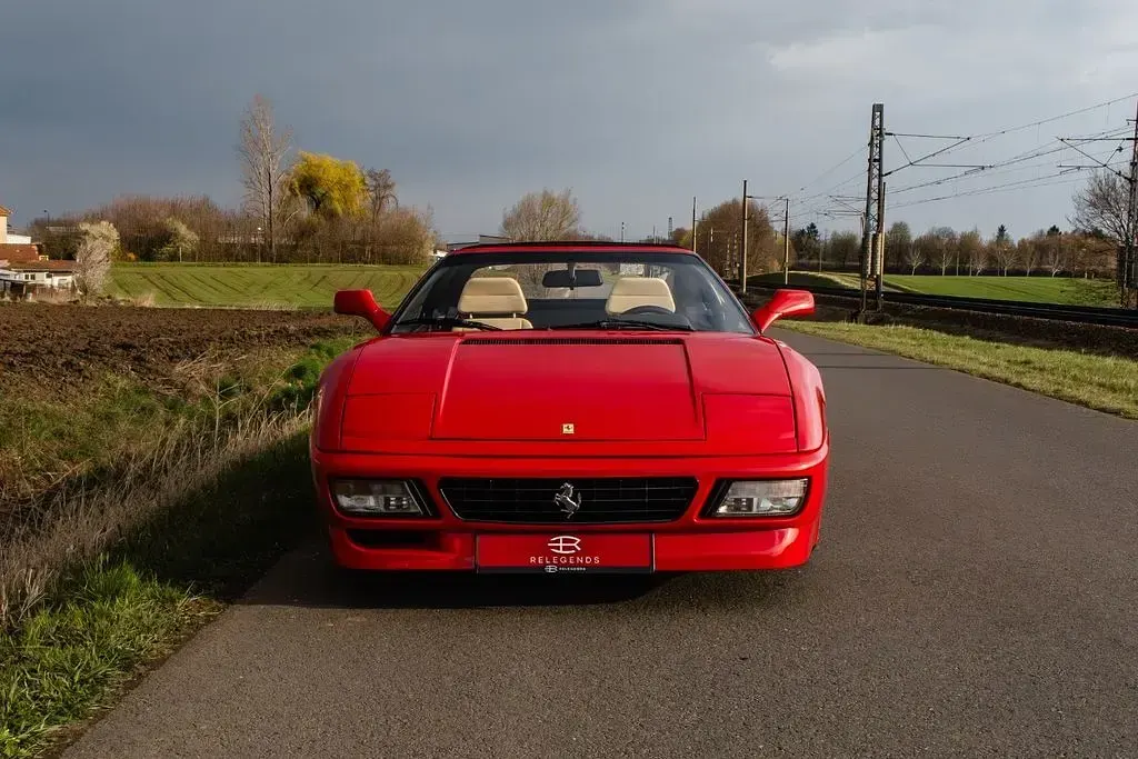 Second-hand Ferrari 348 320 CP (235 kW) 1994 Roșu Cabrio