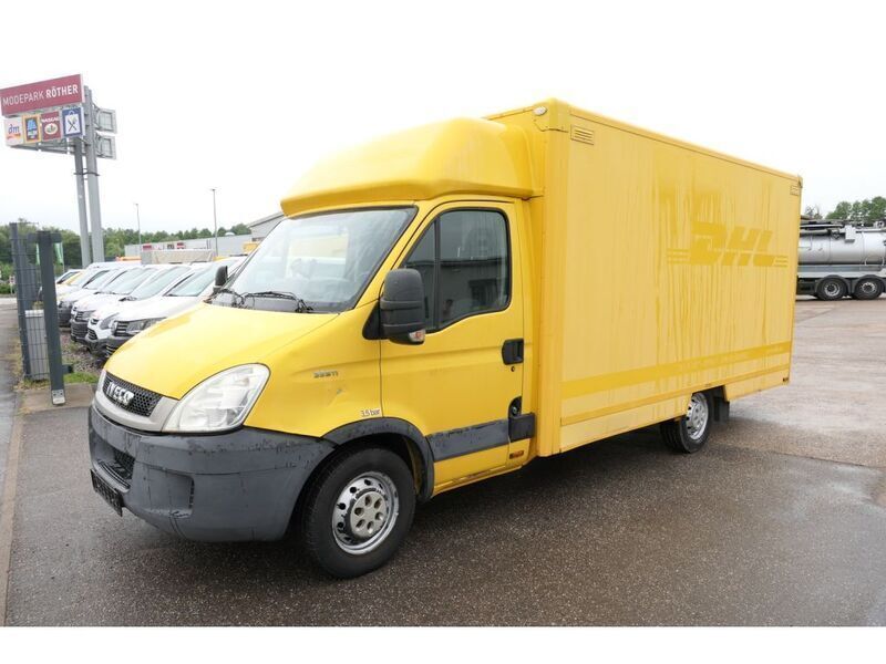 Gebraucht Iveco Daily 106 PS (77 kW) 2011 Gelb Van