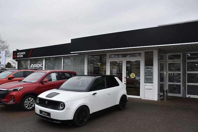 Gebraucht Honda e 113 kW (154 PS) 2021 Weiß Kleinwagen
