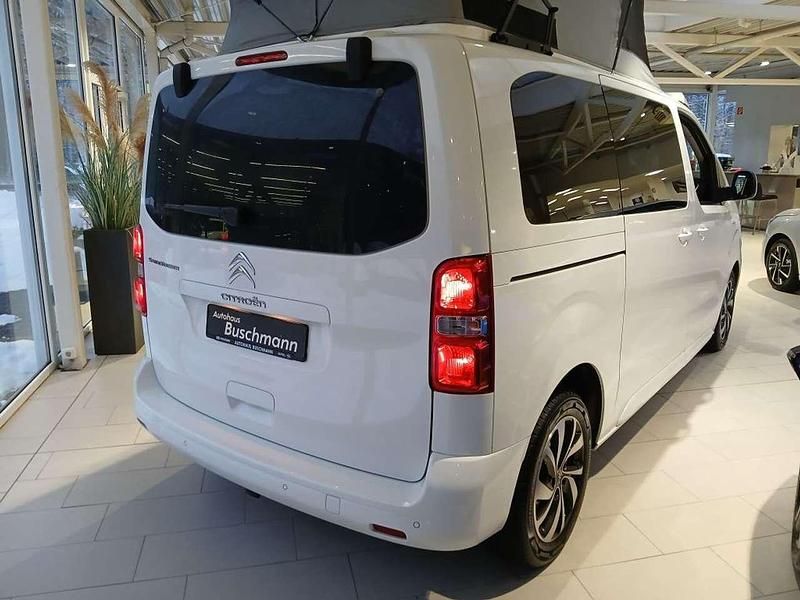 Gebraucht Citroën Spacetourer Feel 144 PS (105 kW) 2022 Polarweiß Van / Kleinbus