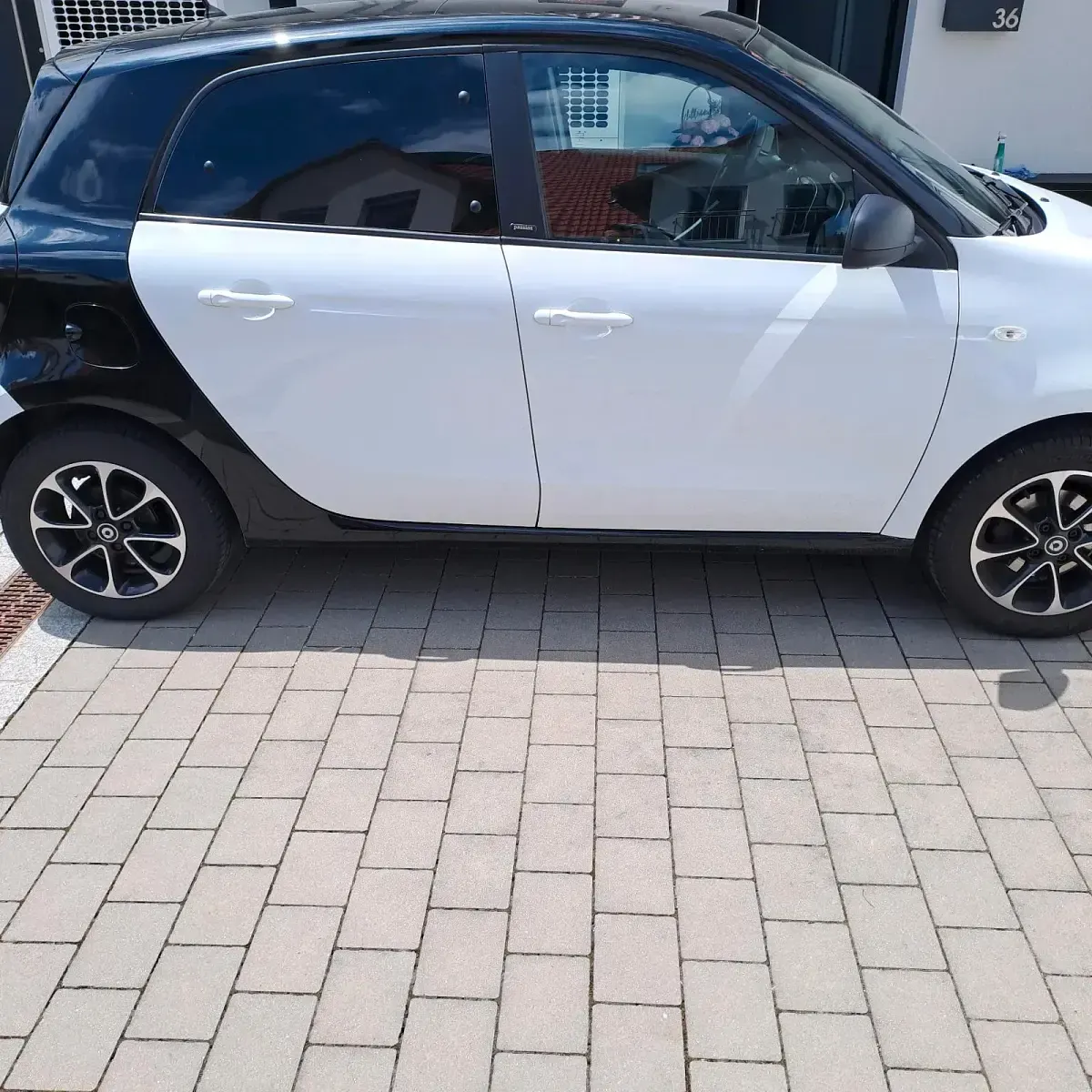 Gebraucht Smart ForFour 90 PS (66 kW) 2017 Weiß Kleinwagen
