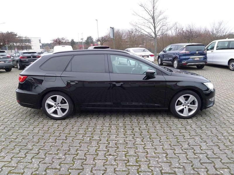 Gebraucht Seat Leon FR 150 PS (110 kW) 2016 Mitternachtsschwarz Kombi