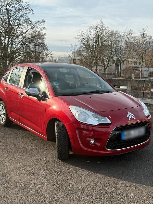 Gebraucht Citroën C3 95 PS (69 kW) 2012 Rot Limousine