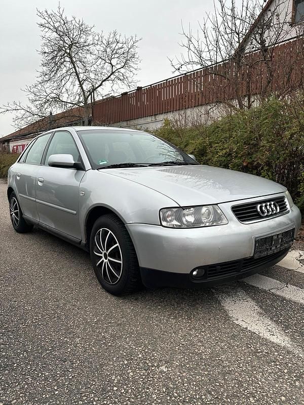 Gebraucht Audi A3 102 PS (75 kW) 2002 Silber Kleinwagen