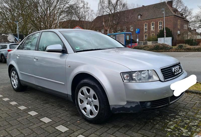 Gebraucht Audi A4 131 PS (96 kW) 2001 Grau Limousine