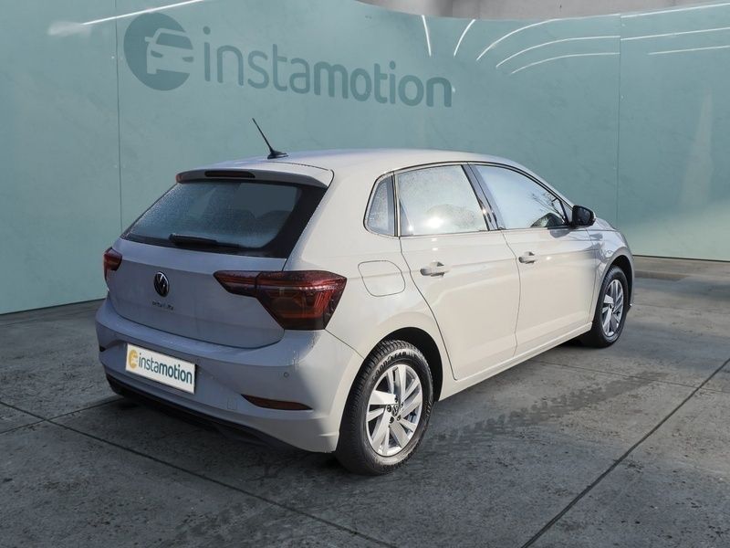Gebraucht VW Polo Style 95 PS (69 kW) 2024 Grau Limousine