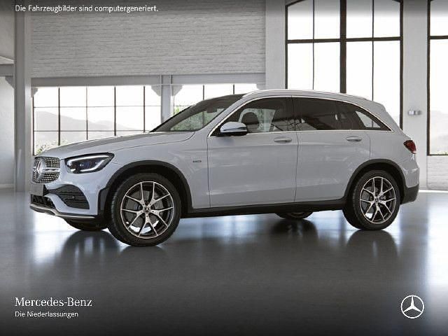Gebraucht 2021 Mercedes GLC300e AMG line | 37.490 € (Guter Preis) - Bild 1/4