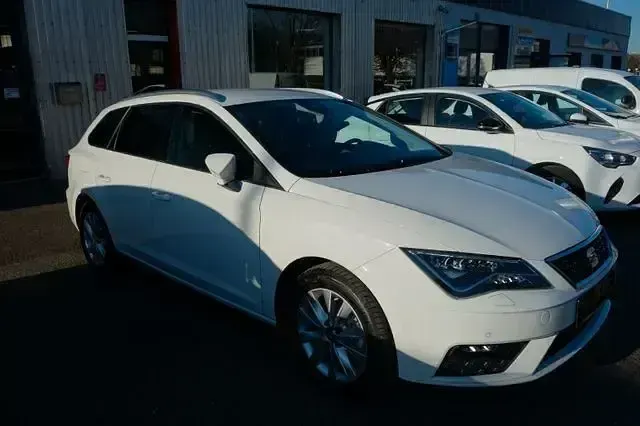 Second-hand Seat Leon ST Style 150 CP (110 kW) 2020 Alb Break