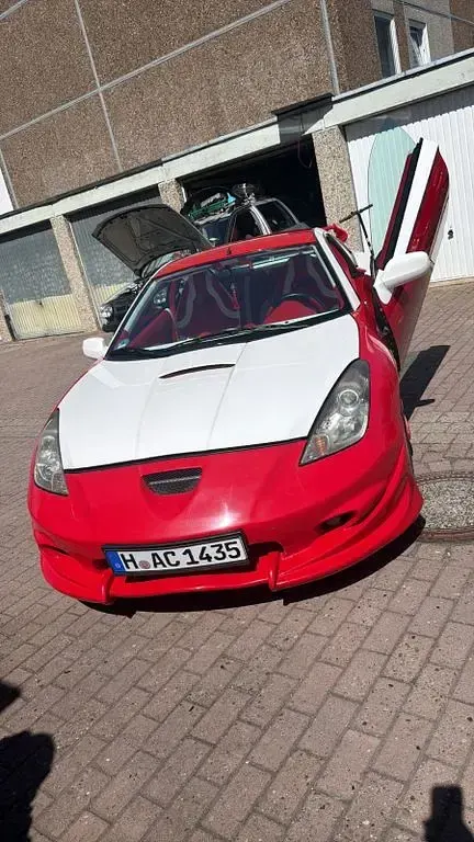 Gebraucht Toyota Celica 143 PS (105 kW) 2000 Rot Coupé