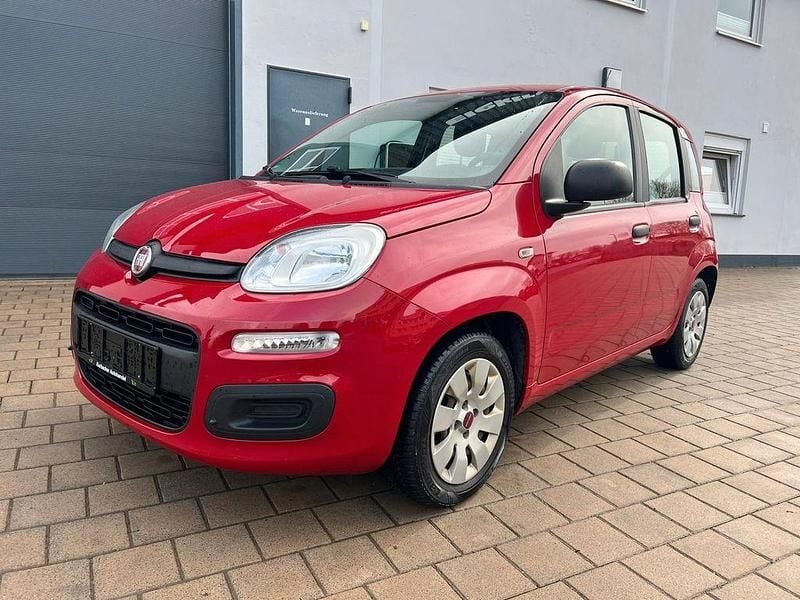 Gebraucht Fiat Panda Pop 69 PS (50 kW) 2016 Rot Kleinwagen