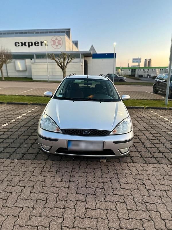 Usata Ford Focus 90 CV (66 kW) 2002 Argento Station wagon