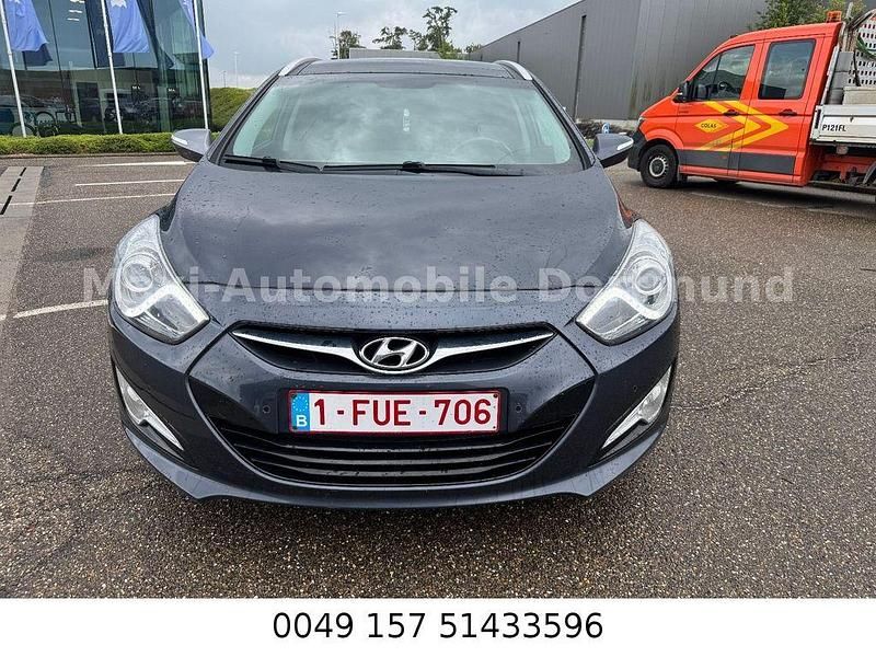 Gebraucht Hyundai i40 141 PS (103 kW) 2014 Schwarz Kombi