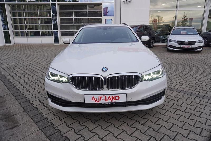 Gebraucht BMW 520 190 PS (139 kW) 2019 Weiß Kombi