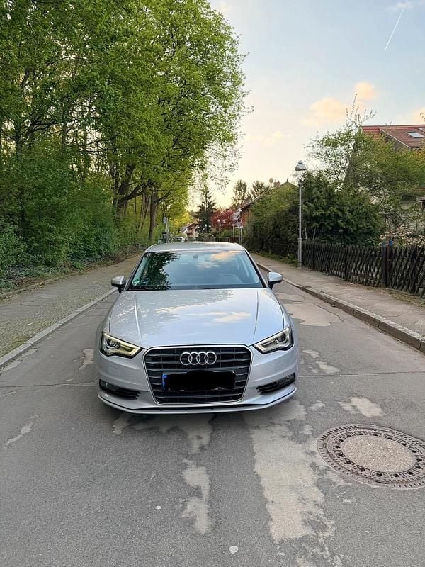 Gebraucht Audi A3 150 PS (110 kW) 2014 Silber Limousine