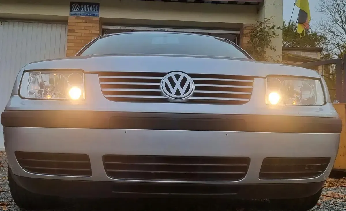 Gebraucht VW Bora 105 PS (77 kW) 2000 Limousine