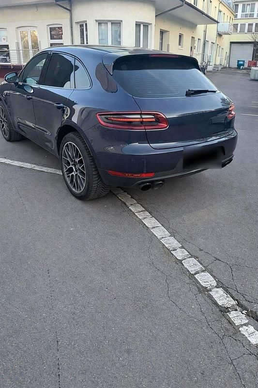 Gebraucht Porsche Macan S 340 PS (250 kW) 2015 Blau SUV