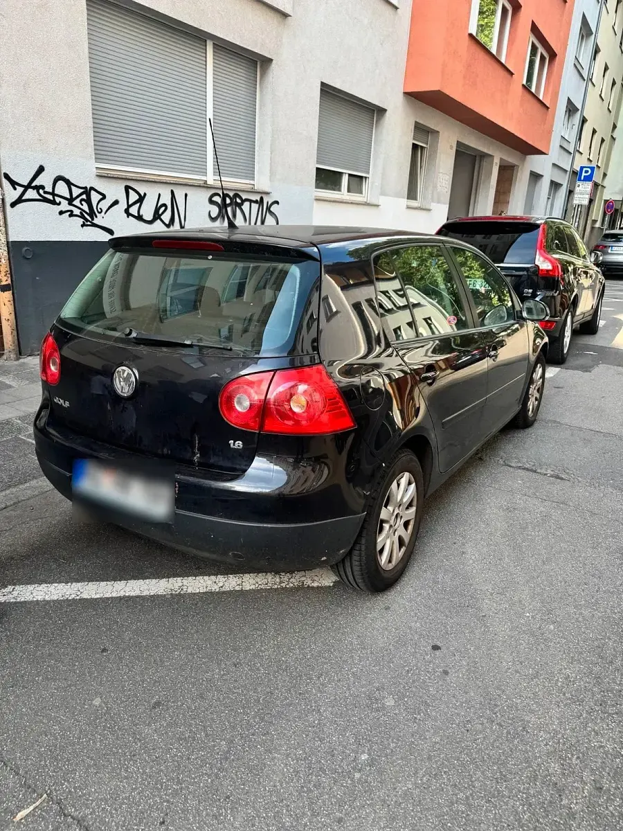 Gebraucht VW Golf V 102 PS (75 kW) 2008 Schwarz Kleinwagen
