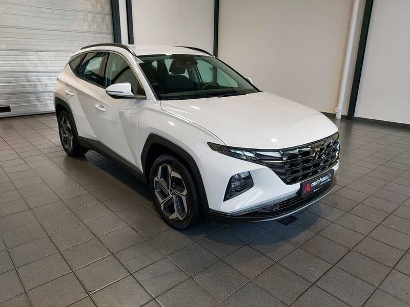 Weiß Gebraucht 2022 Hyundai Tucson Basis SUV | 24.990 € (Superpreis) - Bild 1/4