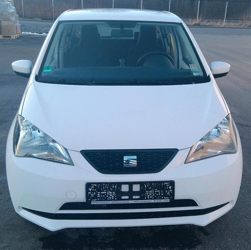 Gebraucht Seat Mii 60 PS (44 kW) 2015 Weiß Kleinwagen