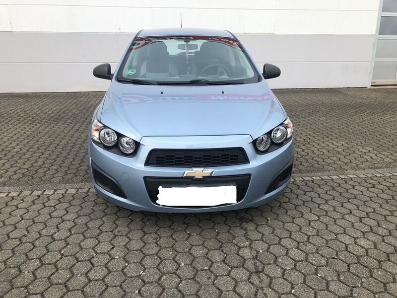Blau Gebraucht 2013 Chevrolet Aveo Limousine | 3.000 € (Guter Preis) - Bild 1/4